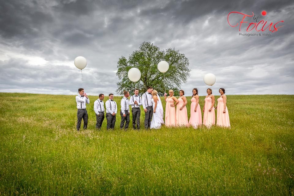infocus-Wedding-Ballarat-photography-balloon